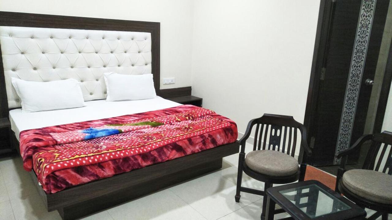 R.S Hotel & Restaurant Amritsar Zewnętrze zdjęcie