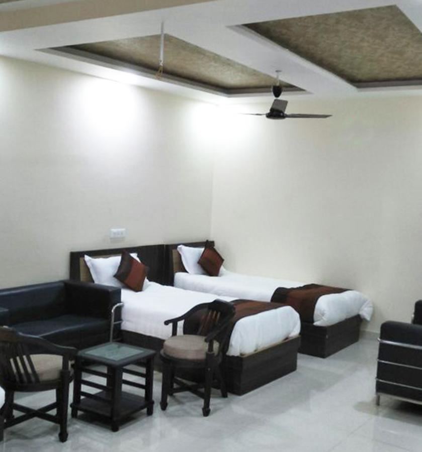 R.S Hotel & Restaurant Amritsar Zewnętrze zdjęcie